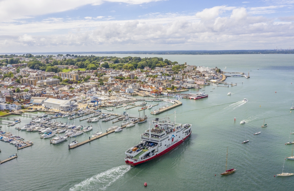 Red Eagle Leaving Cowes