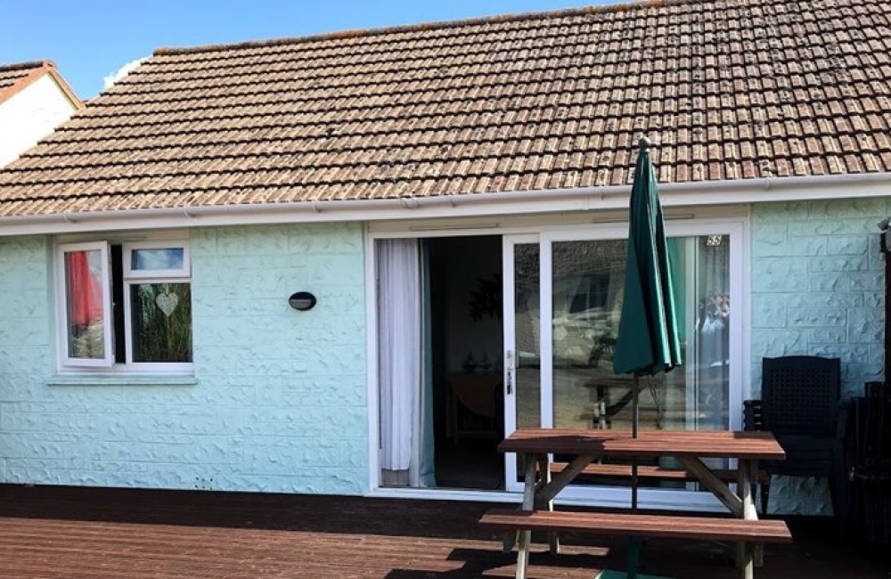 Seaview Beach Retreat patio doors opening onto the decking