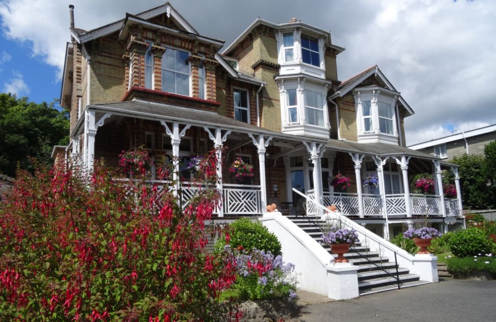 The Belmont view of the front exterior