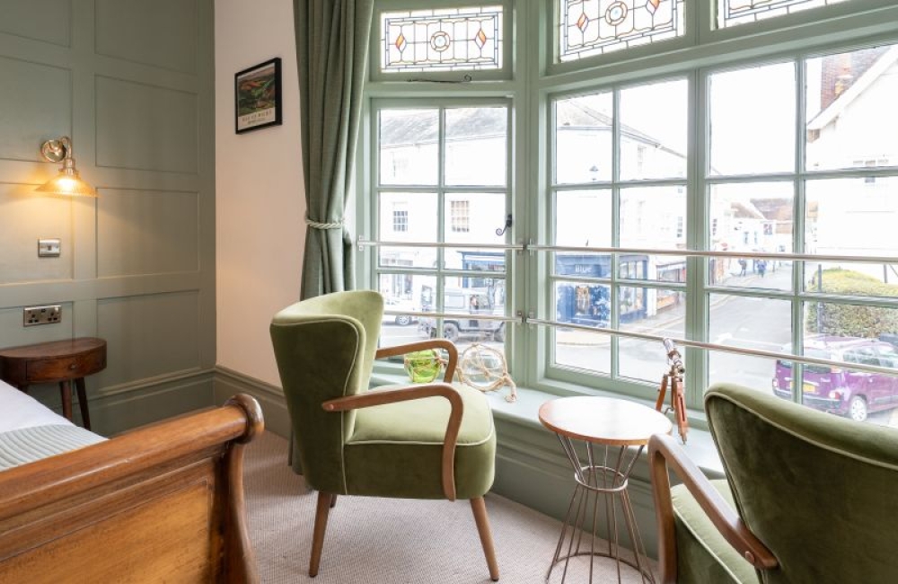 The Bugle Coaching Inn suite