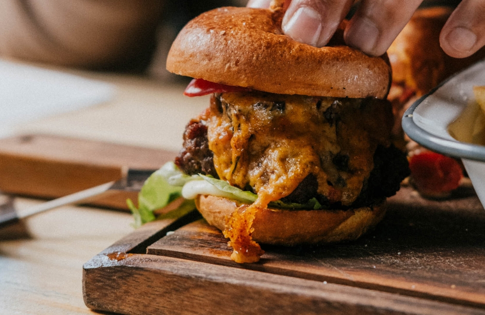 picture of a juicy burger