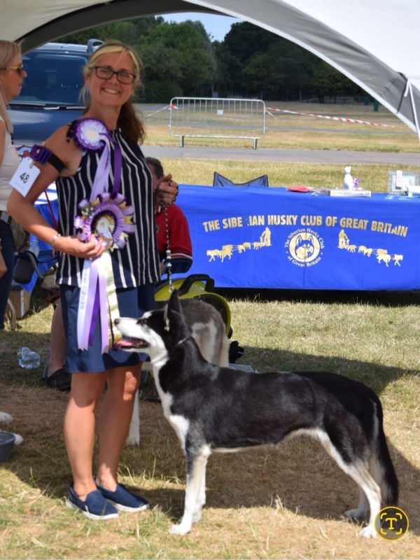 Julie Platt with winning husky