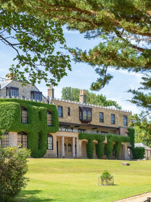 farringford house and gardens