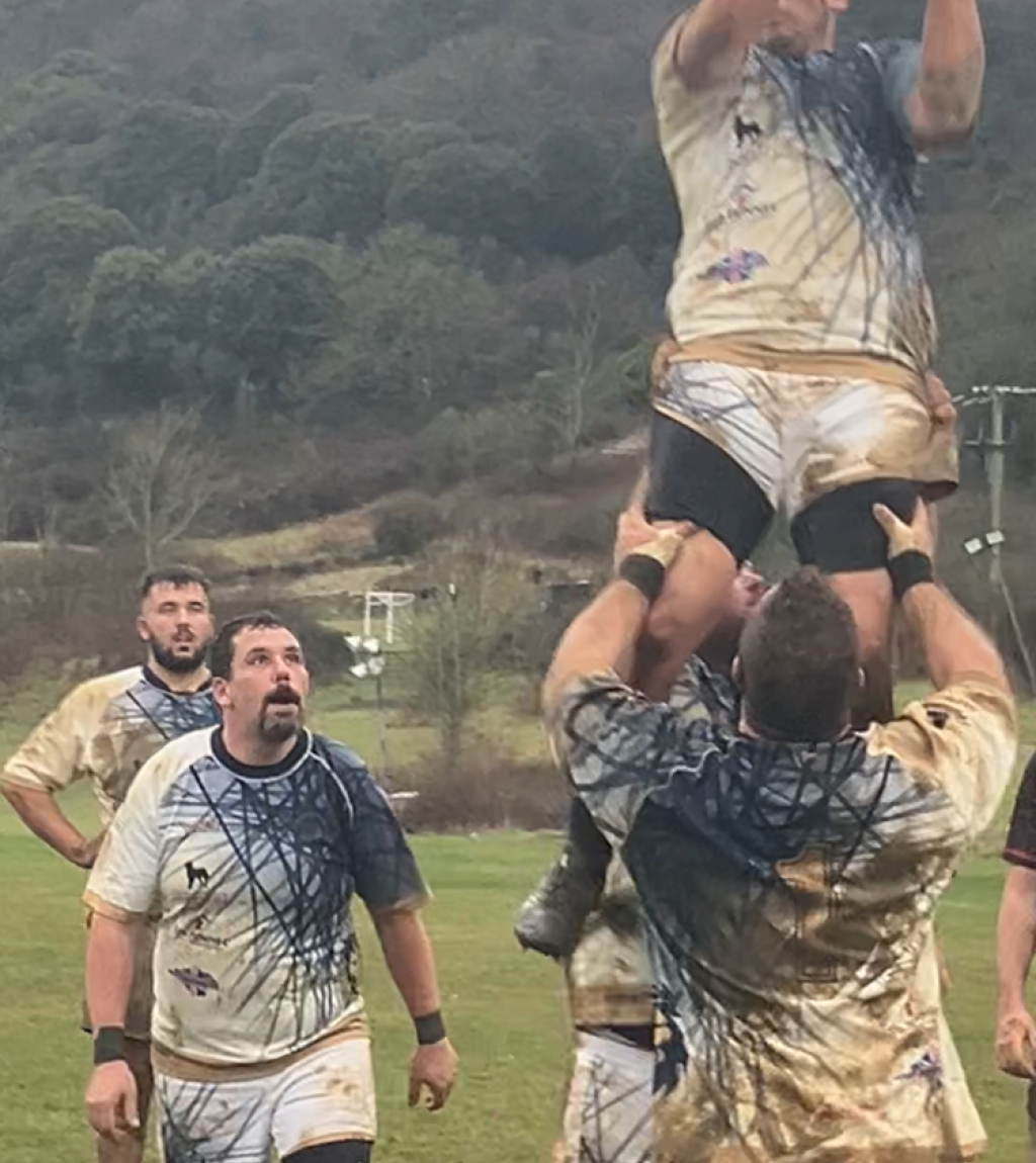 Ventnor Rugby Club 2nd Team ball catch