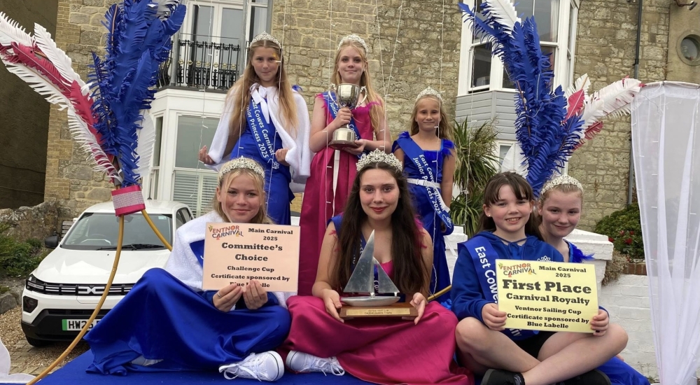 east cowes carnival royalty