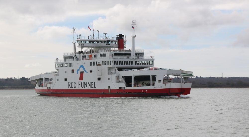 Image of the ferry on the water 