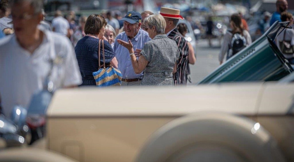 crowds on the parade