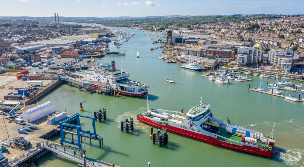 red funnel vessel