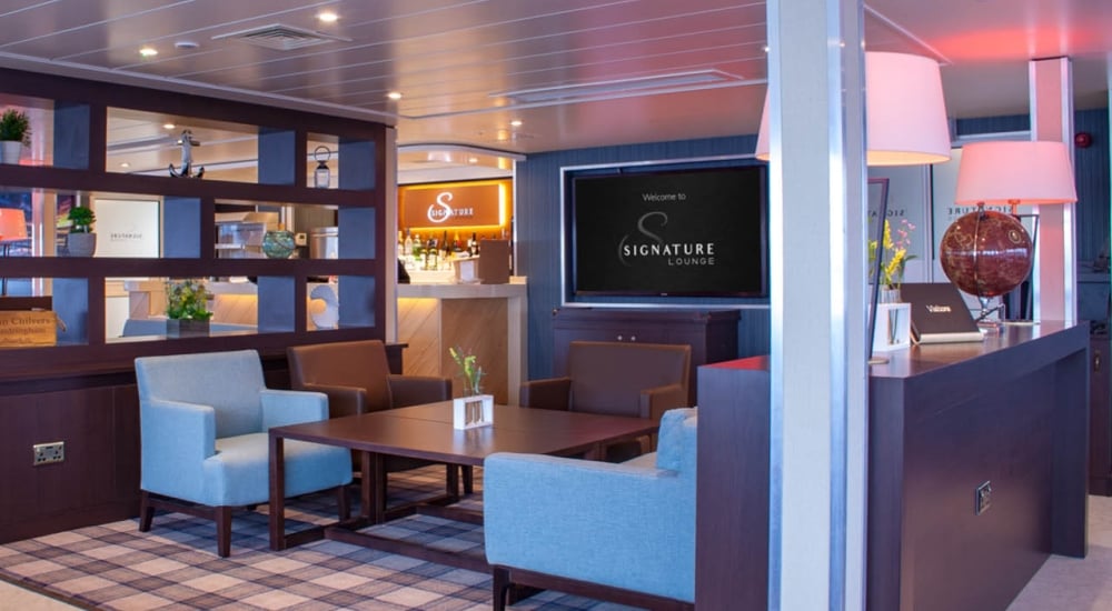signature lounge on ferry