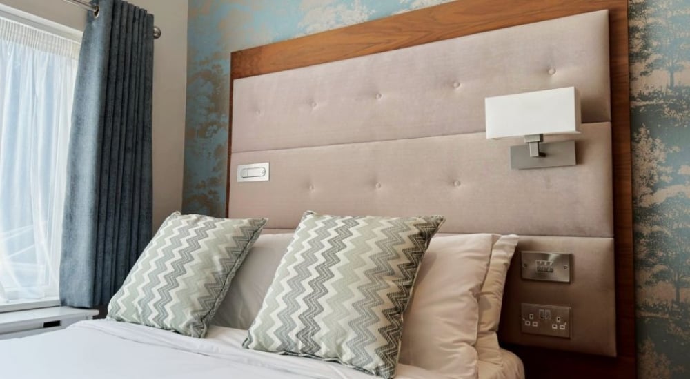 Standard Double bedroom